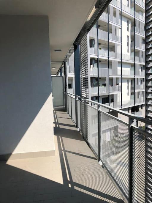 Luxury 3 Bedroom Apartment 100 Mq Next To Rho Fiera And San Siro ميلان المظهر الخارجي الصورة