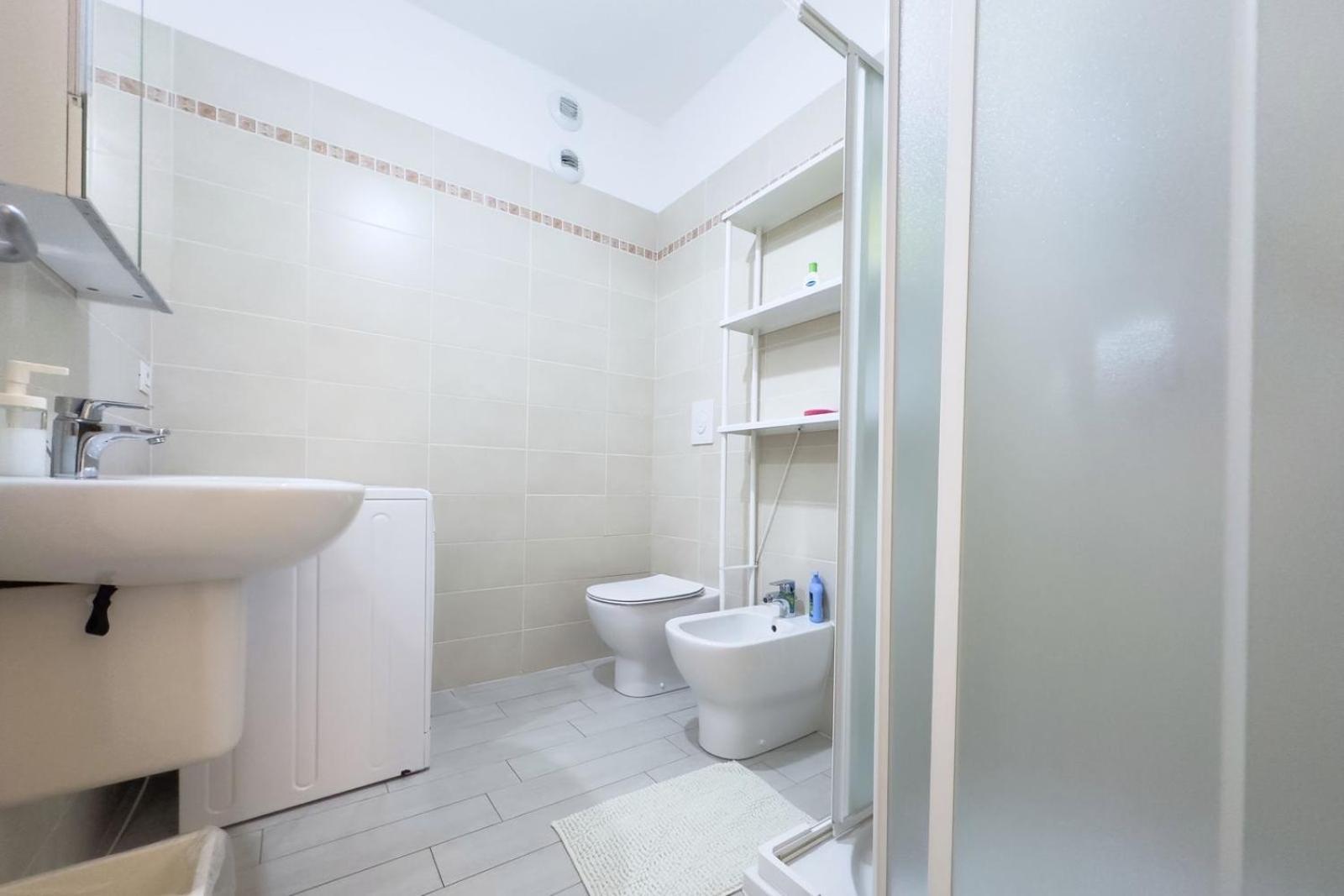 Luxury 3 Bedroom Apartment 100 Mq Next To Rho Fiera And San Siro ميلان المظهر الخارجي الصورة