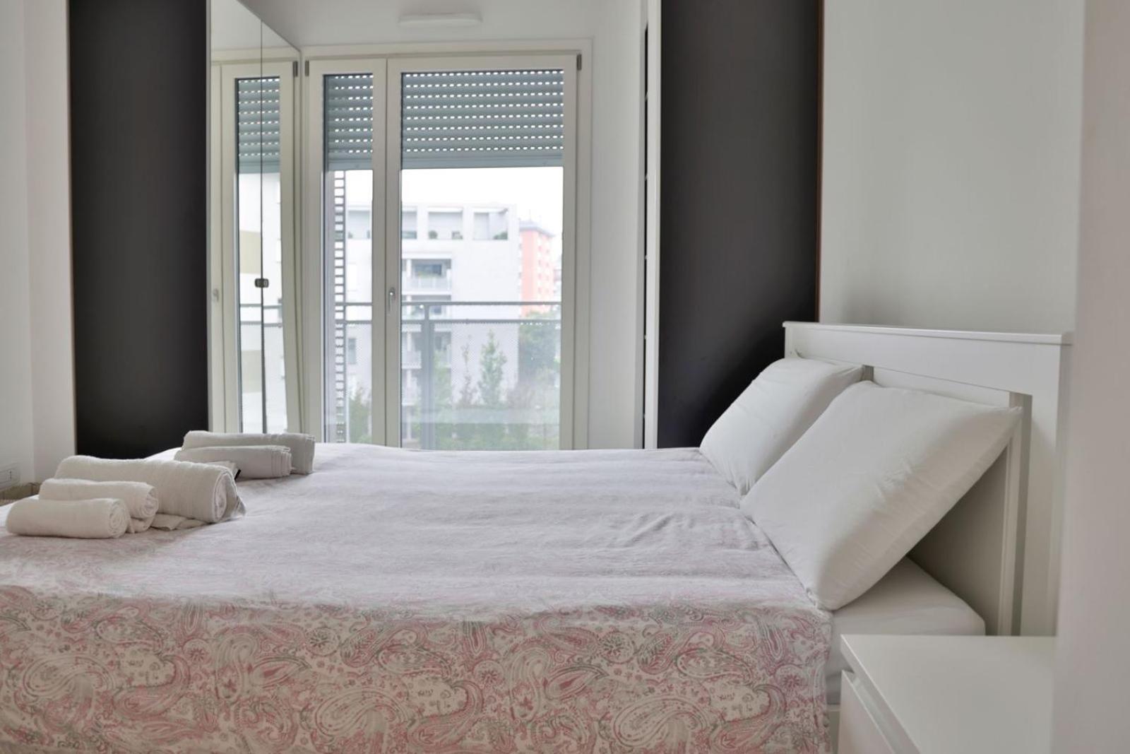 Luxury 3 Bedroom Apartment 100 Mq Next To Rho Fiera And San Siro ميلان المظهر الخارجي الصورة